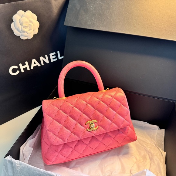 $7500 Authentic Chanel coco Handle Pink Small - Picture 10 of 12